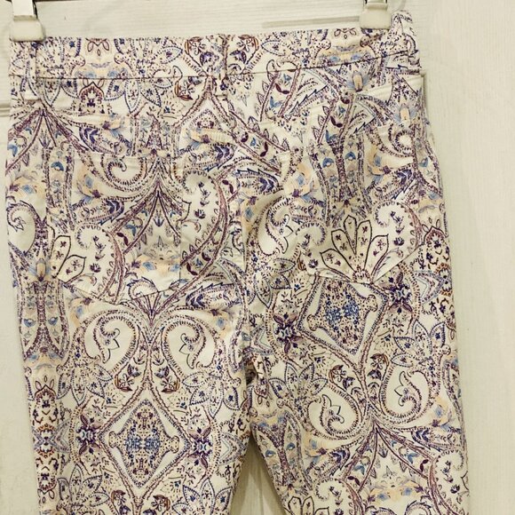 Chico's "Girlfriend Slim Leg Crop" Capris (says 1R... but...!) - Picture 1 of 9